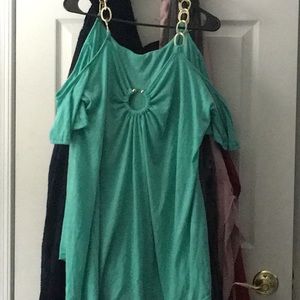 COPY - Rosegal plus size never been worn shirt with bare shoulders and sleeves